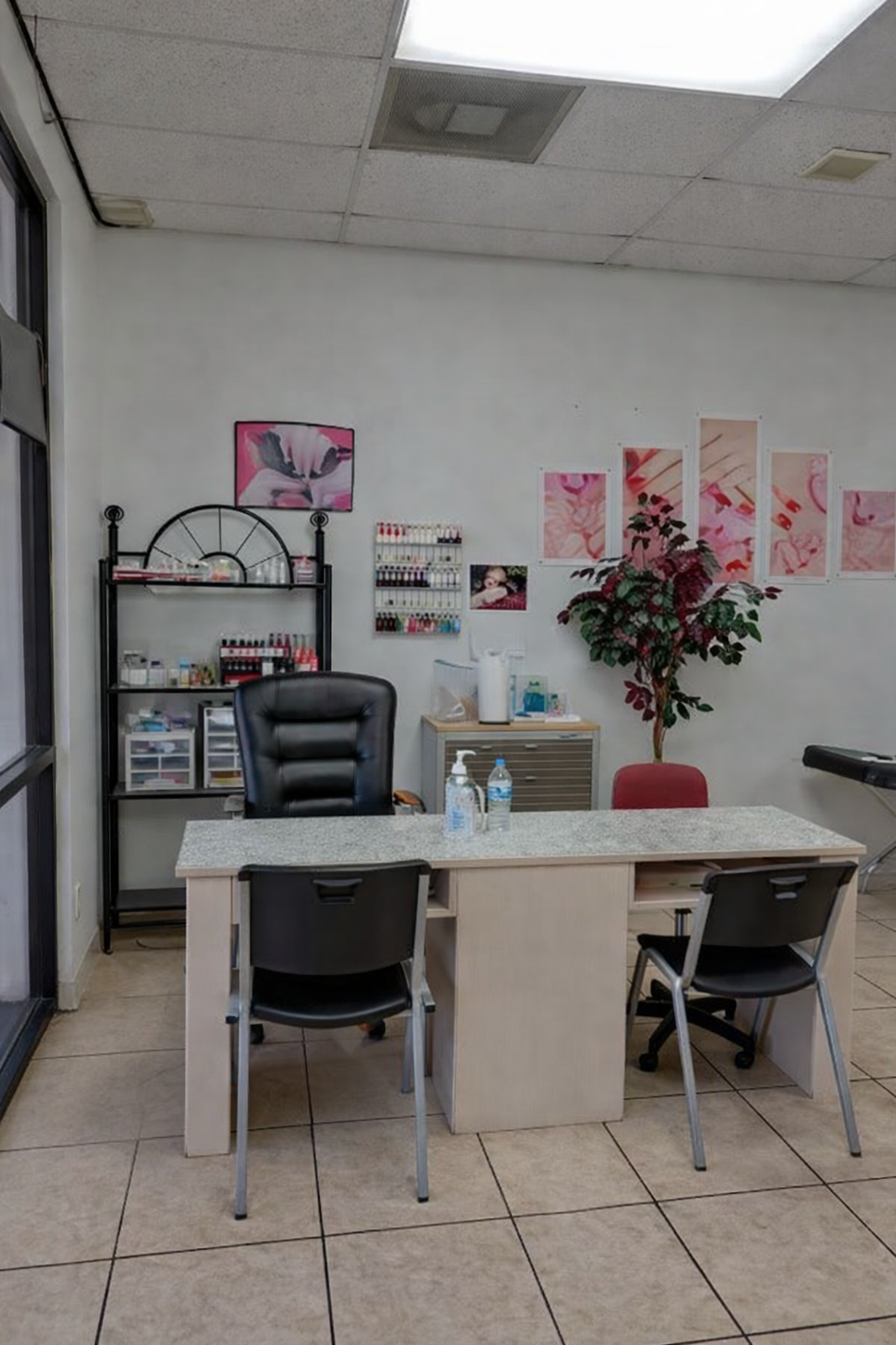 Salon service desk and product display area inside Ketzia's Styling Salon